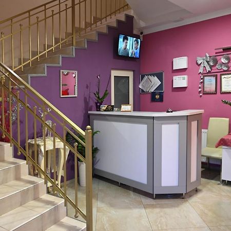 Hotel " Boutique " Ungvár Kültér fotó