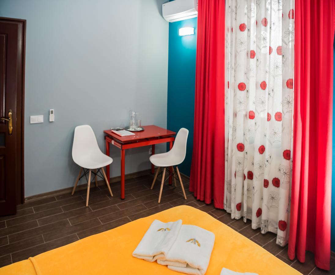 Hotel " Boutique " Ungvár Kültér fotó