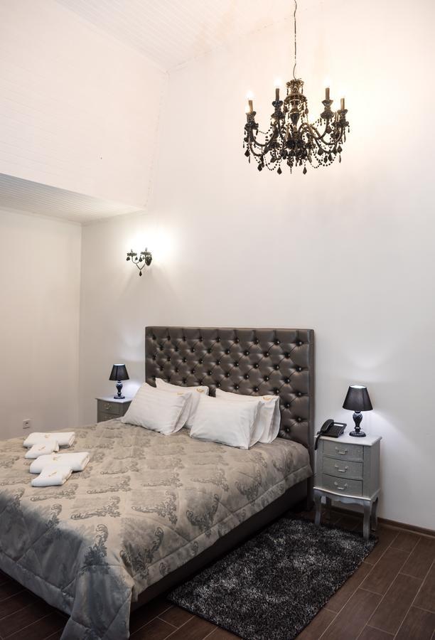Hotel " Boutique " Ungvár Kültér fotó