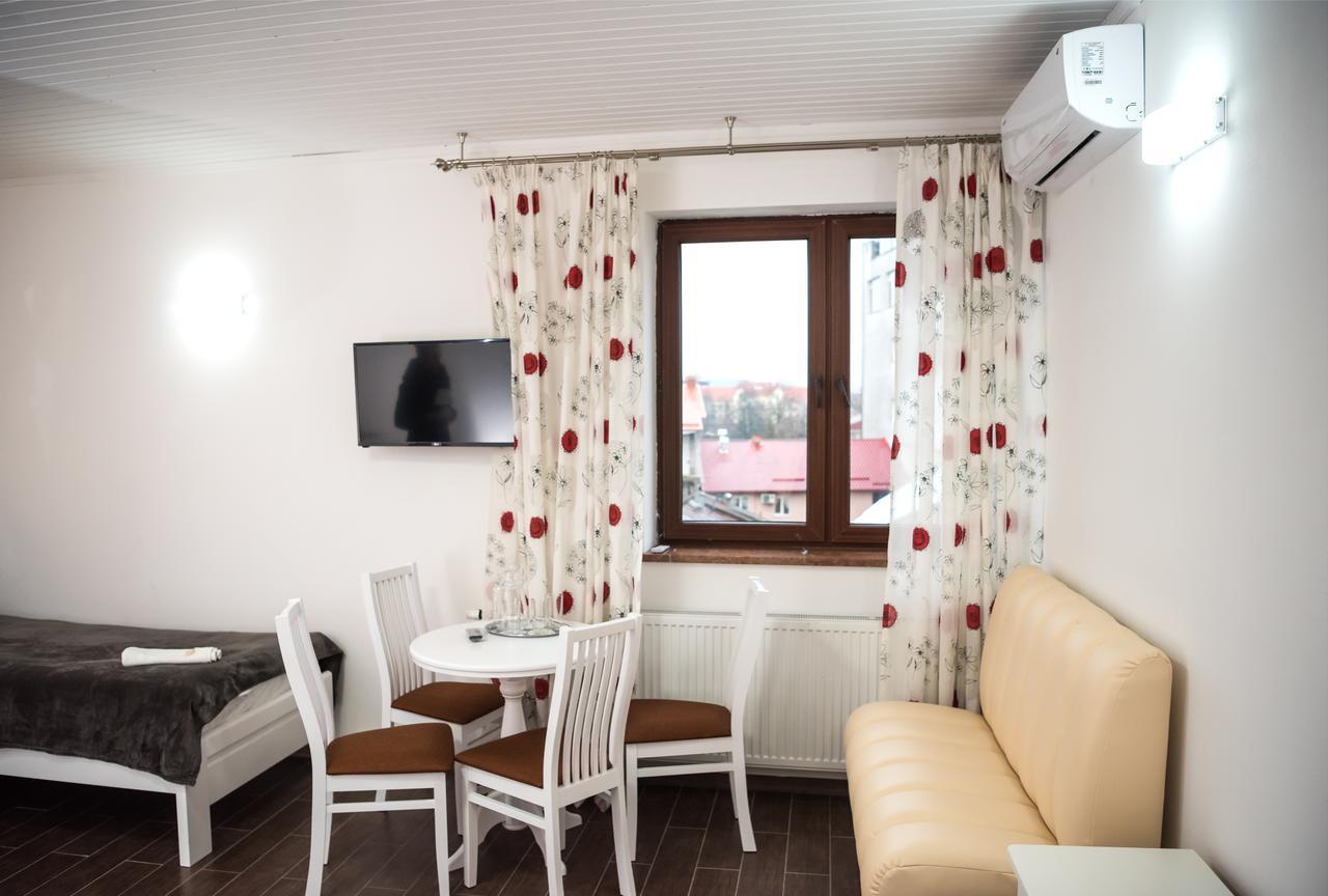 Hotel " Boutique " Ungvár Kültér fotó