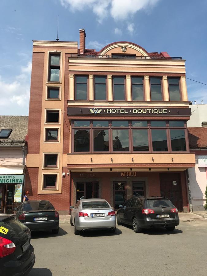 Hotel " Boutique " Ungvár Kültér fotó